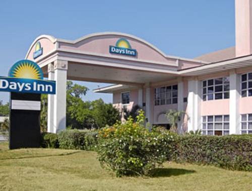 Days Inn - University